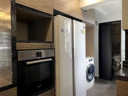 Grandeur 8 (D20), Condominium #586232151